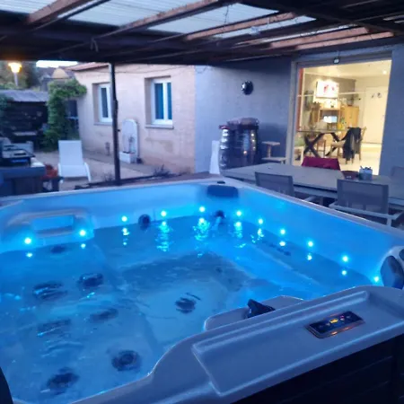 Maison Chaleureuse Dans Le Sud 빌라