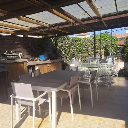 Maison Chaleureuse Dans Le Sud 빌라 *